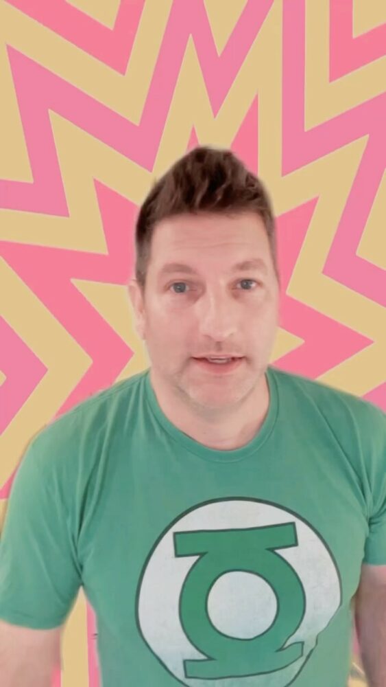 17946945533464793_monkeysfightingrobots